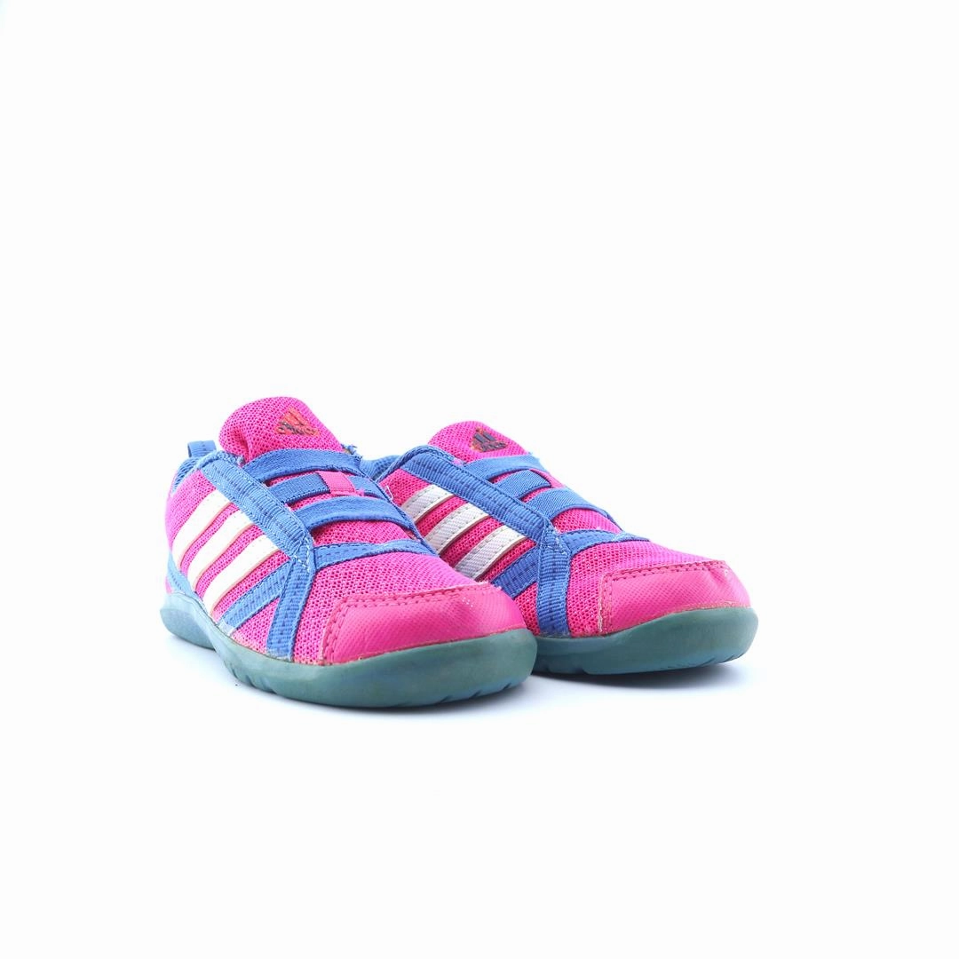ADIDAS .