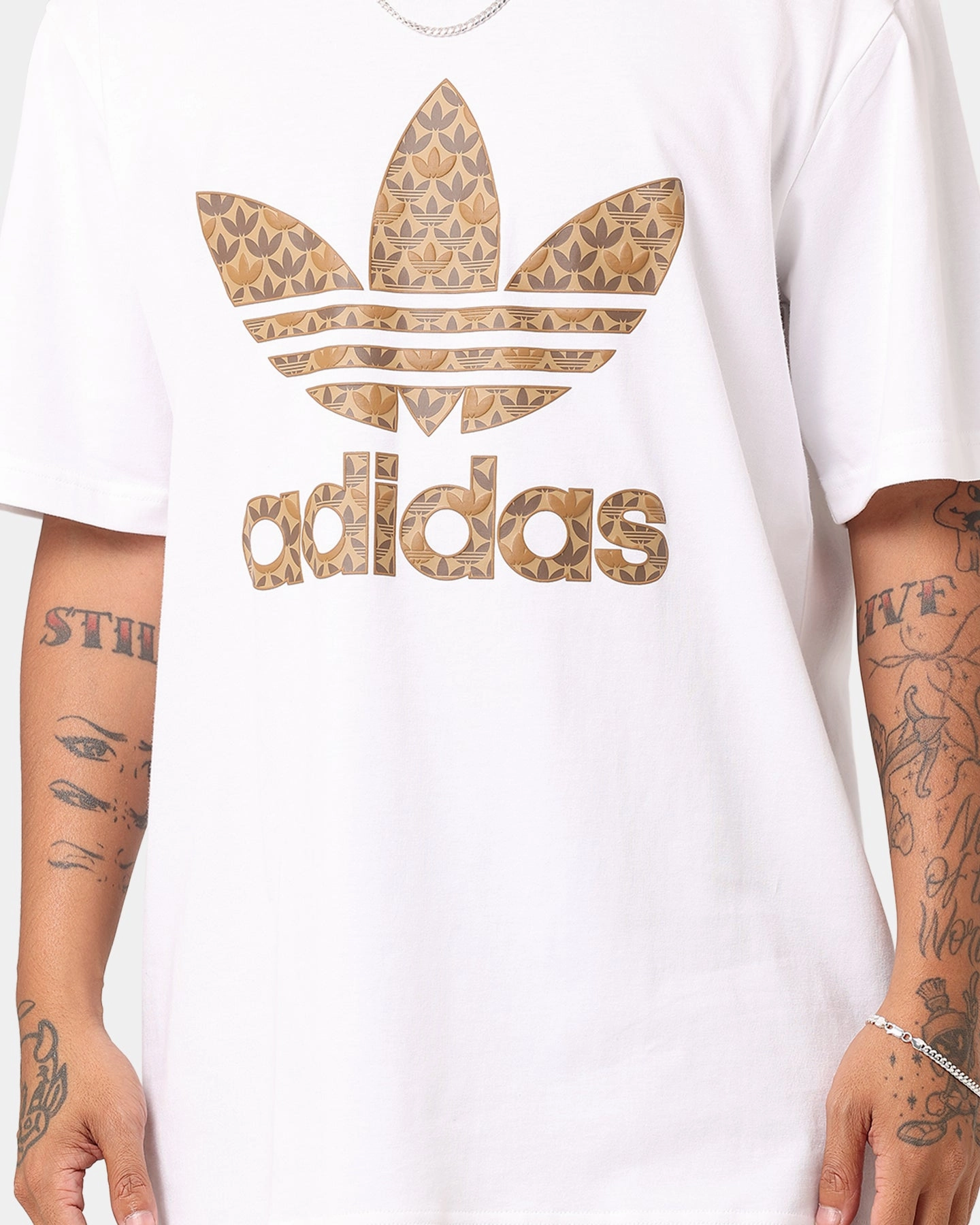 Adidas Classic Monogram T-Shirt White/Earth Strata