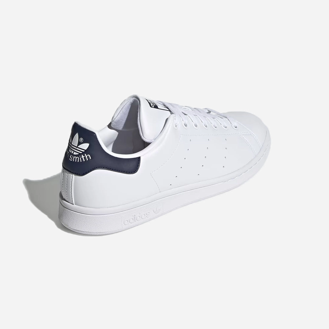 Adidas Originals | STAN SMITH SHOES  { CLOUD WHITE / CLOUD WHITE / COLLEGIATE NAVY