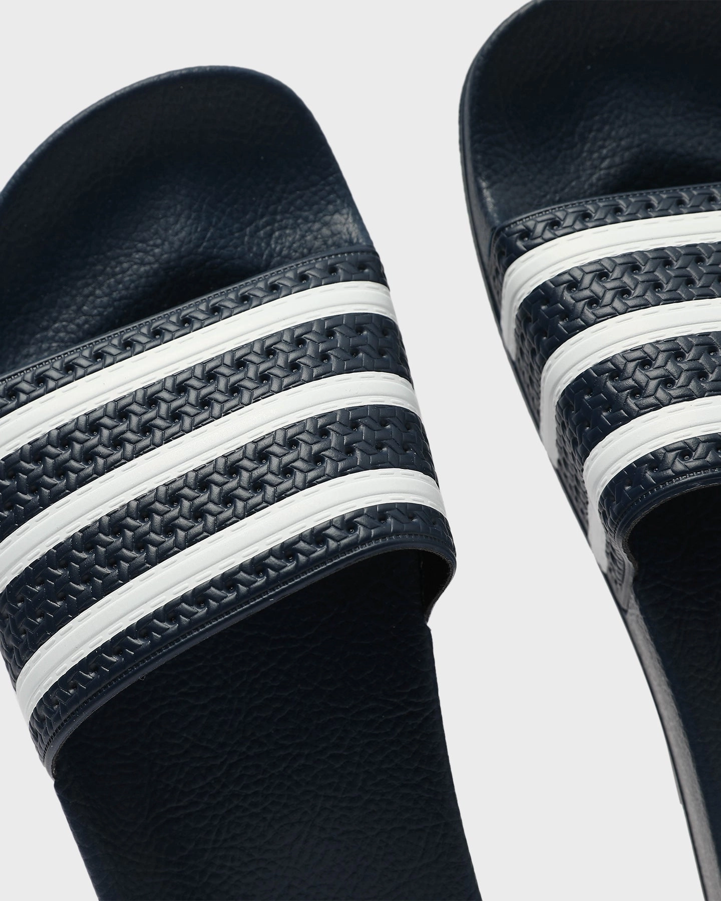 Adidas Originals Adilette Slide Navy/White
