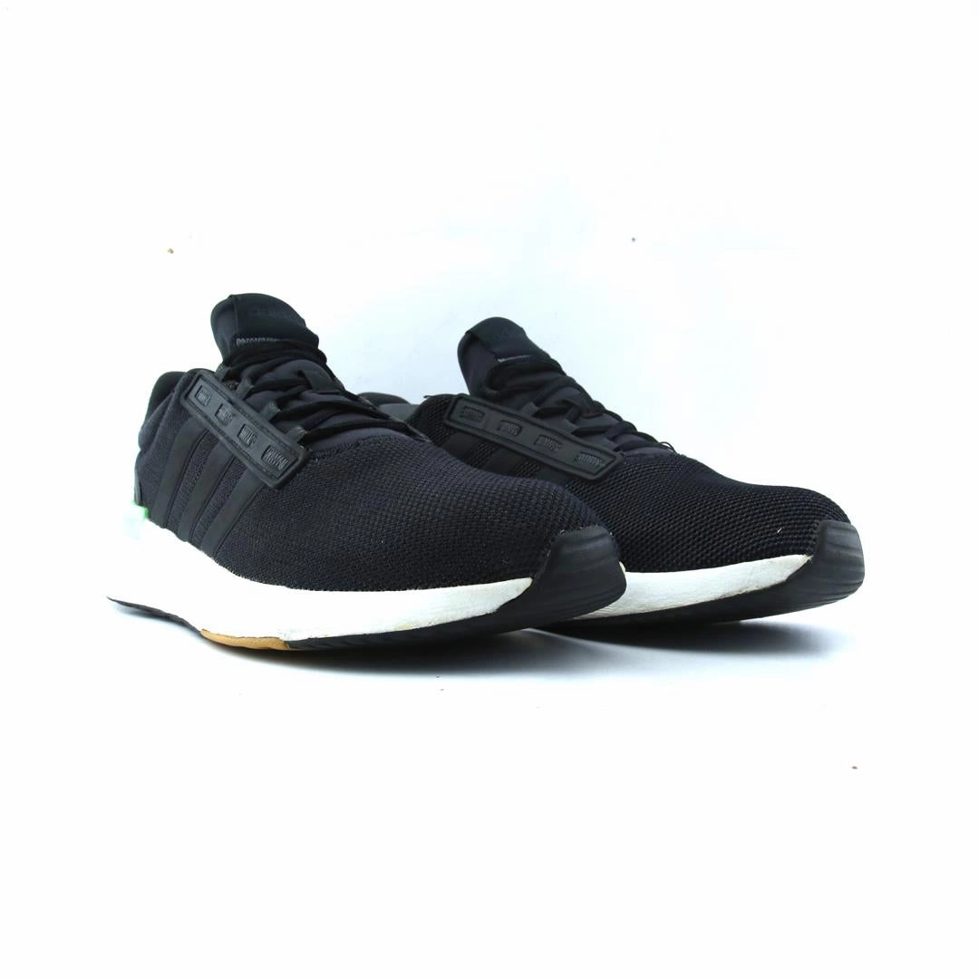 ADIDAS  RACER TR21
