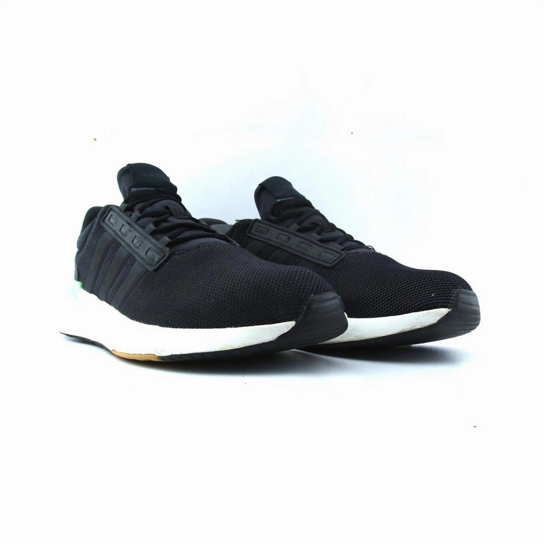 ADIDAS  RACER TR21
