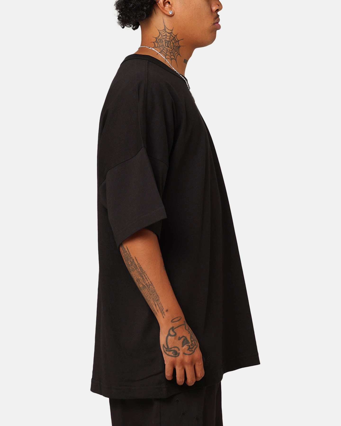 Adidas Street Neuclassic T-Shirt Black