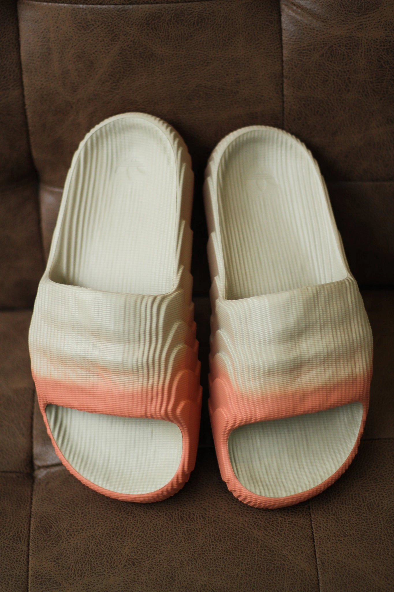 ADILETTE 22 WONDER CLAY