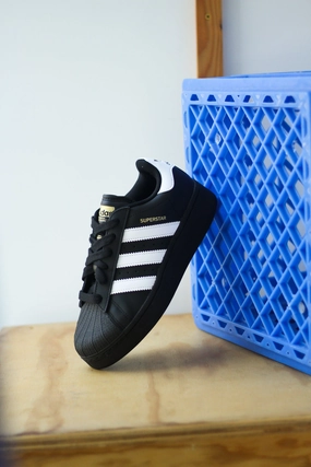 SUPERSTAR XLG BLACK