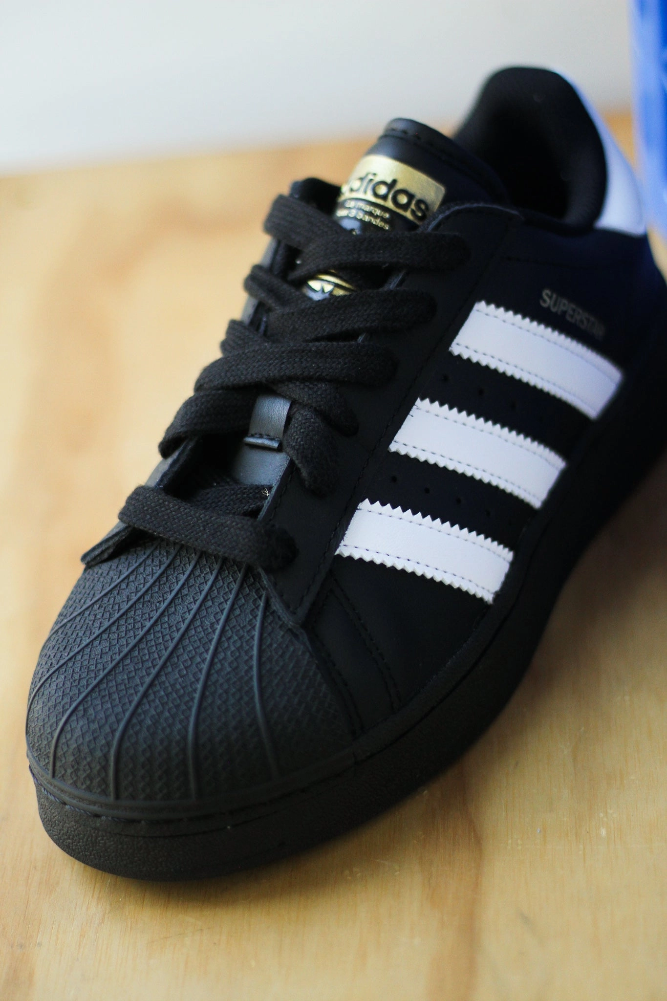 SUPERSTAR XLG BLACK