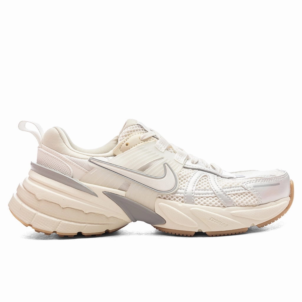 Women's V2K Run - Sail/Light Khaki/Light Smoke Grey