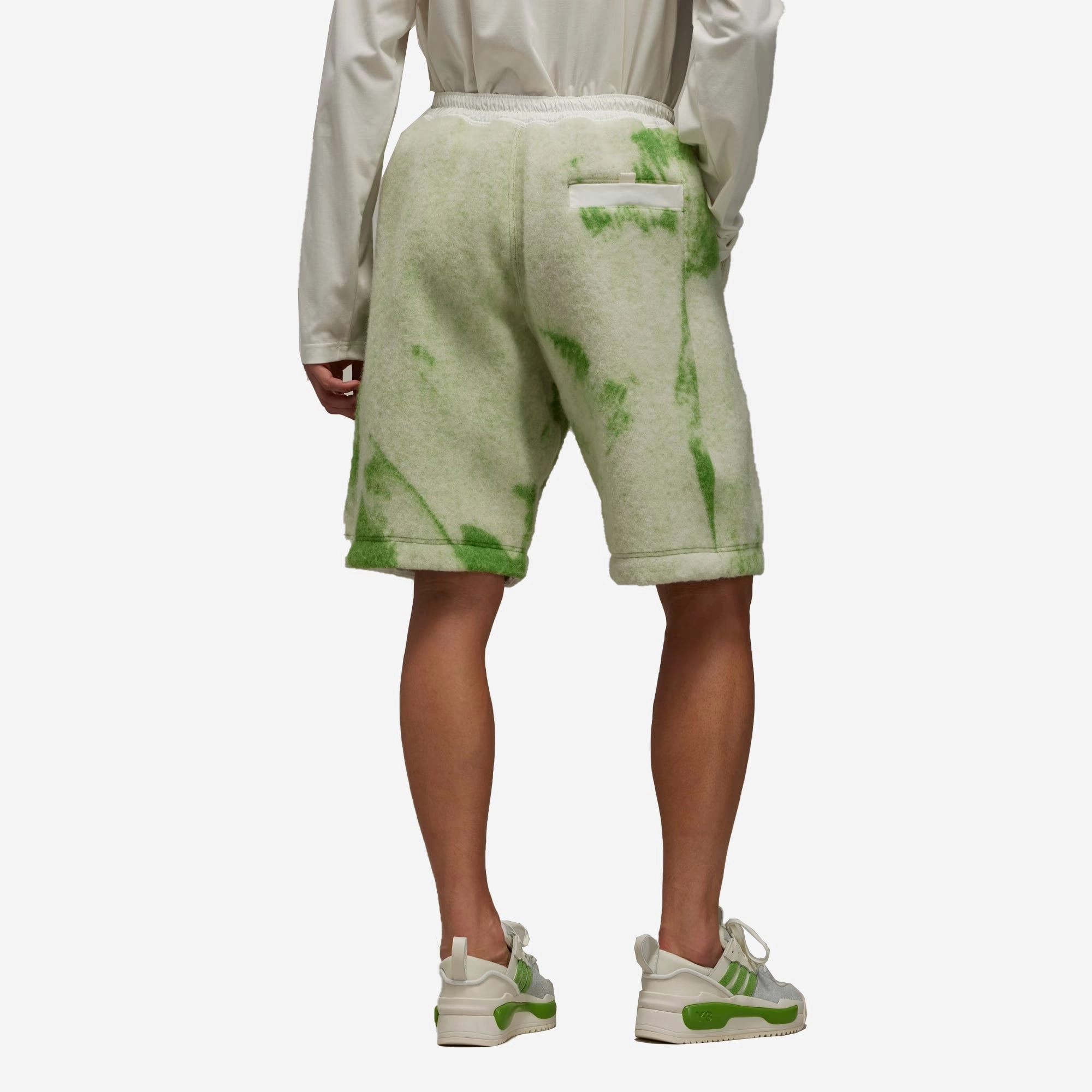Y-3 | FUZZY FLEECE SHORTS  { OFF WHITE/TEAM RAVE GREEN